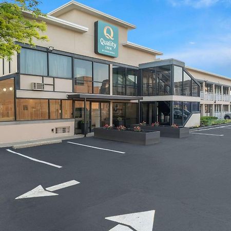 Quality Inn Detroit Downtown Экстерьер фото